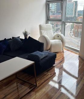 Cardiff City Centre Apartment | Cardiff Central Luxury Apartment 2 bed, whit Free parking