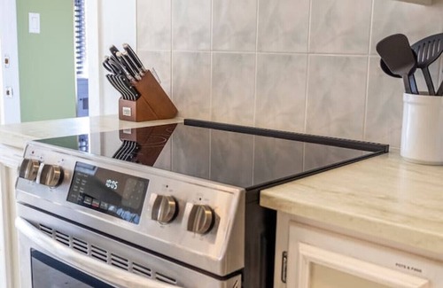 Cornwall House | ~Cardinal Inn~ Bed and Breakfast