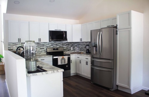 Airport Township House | Cardinal Nest – Cozy Home Near Airport & St. Charles, Gateway Arch & Zoo