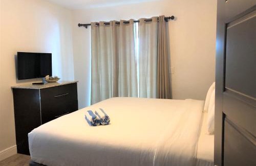 Hollywood Apartment | Caribbean Resort Suites