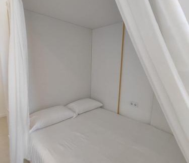 La Malva-rosa Apartment | CariSan1 - 6 min to beach, modern, bright