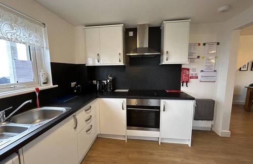 Macduff Hotel | Carleys House