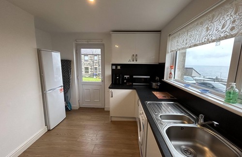 Macduff Hotel | Carleys House