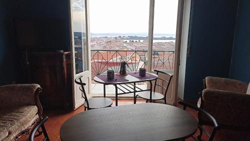 Carloforte House | Carloforte Appartamento con Vista IUN R2015