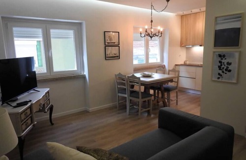 Perofilho Apartment | Carlos Place