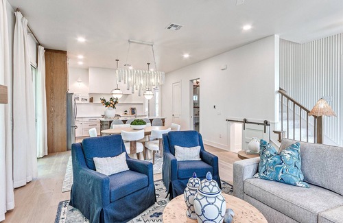 Eufaula House | Carlton Landing-Shingle Ready to Mingle
