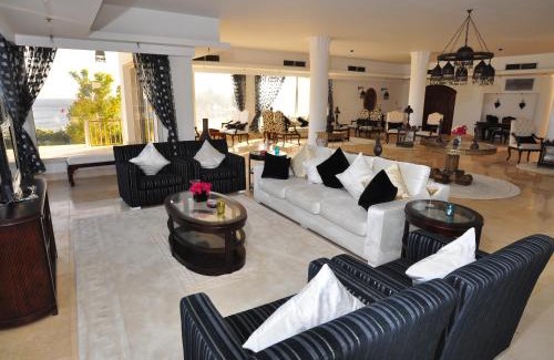 El Hadaba Villa | Carlton Luxury Villa