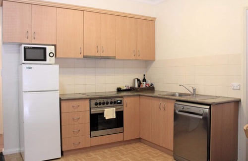 Wagga Wagga Hotel | Carlyle Suites & Apartments