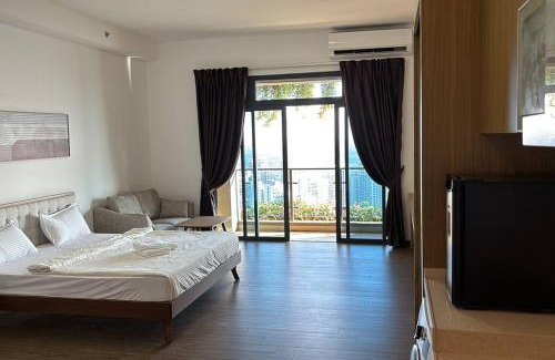 Gelang Patah Apartment | Carnelian Tower Hotel at ForestCity 4109 with WIFI