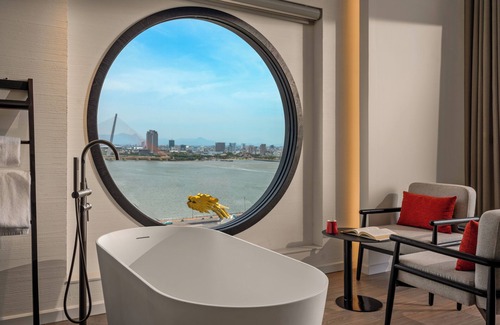 Son Tra Hotel | Caro Premium Danang Hotel