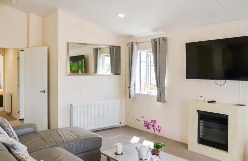 Patrington Haven House | Carol Ann
