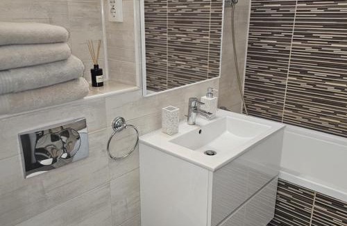 Craiova Apartment | Carol Apart