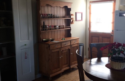 Kerrville Cottage | Carol's Cottage in the quaint Methodist Encampment neighborhood