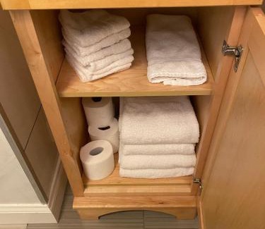 Englewood Apartment | Carousel Lofts - cool space and great location