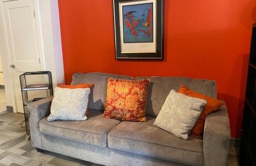 Englewood Apartment | Carousel Lofts - cool space and great location