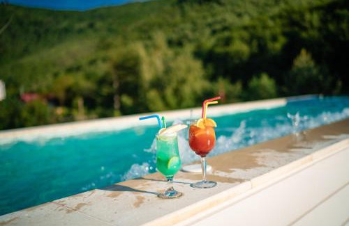 Rasinari Hotel | Carpentiere Arena