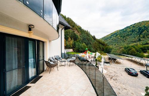 Rasinari Hotel | Carpentiere Arena