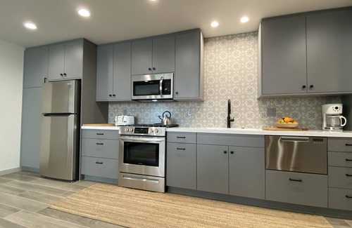 Carpinteria Condo | CARPINTERIA BEACH - MID WEEK SPECIAL SUNDAY - THURSDAY UNTIL MID NOVEMBER