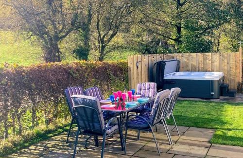 Hope Valley House | Carr View Farm