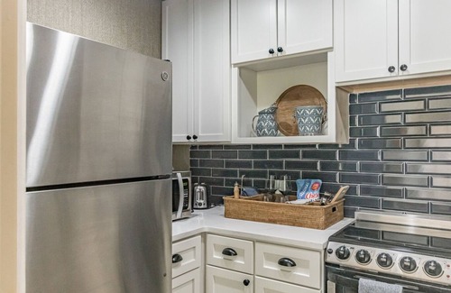 Glenview House | Carriage House, 7 minutes from downtown Louisville