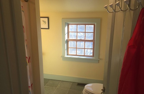 Manchester House | Carriage House Apartment In The Heart Of Manchester, VT—Walk To All!!