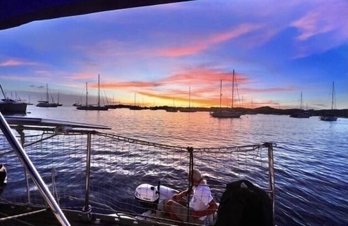 Lance aux Epines Boat Rental | Carribbean Boatafloat, Jump in the Sea, paddleboard to Beach, Stargaze on Deck.
