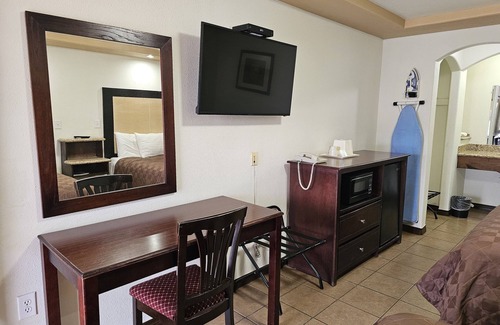 Carrizo Springs Hotel | Carrizo Inn