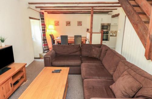 Llys Y Fran House | Carthouse Cottage