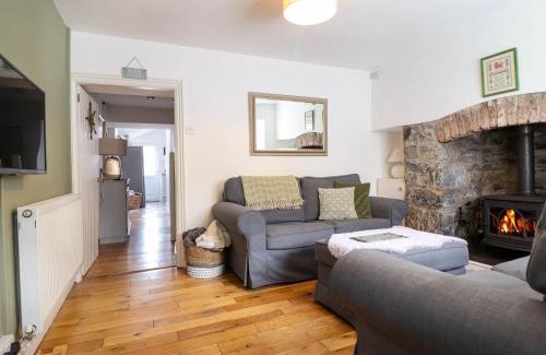 Llangernyw House | Cartref