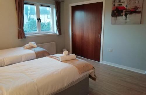 Kirkcaldy Apartment | Carvetii - Iona House, 2nd floor apartment sleeps up to 6