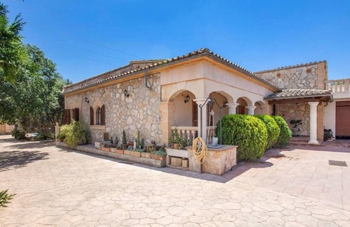 Lloseta House | Cas Padrins, villa with private swimming pool in Majorca