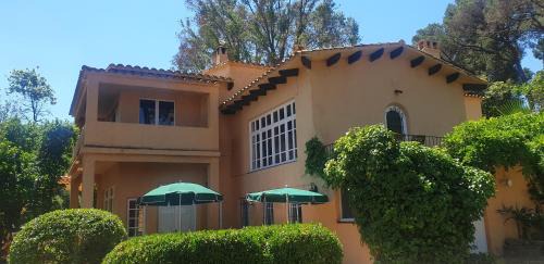 Palamos Villa | Casa única con jardín a 45 metros de la playa. BE