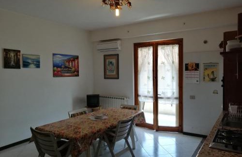 Sant'Anna Apartment | Casa 1 Sole - Mare - Montagna - con Terrazza panoramica