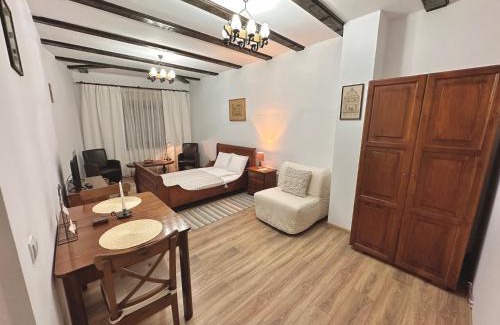 Albesti Apartment | CASA 9