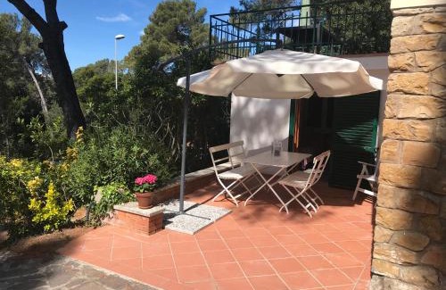 Quercianella Apartment | Casa al mare 'Il Faro'