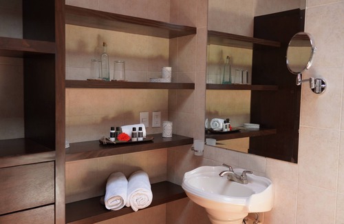 Guadalajara House | Casa Alfareros