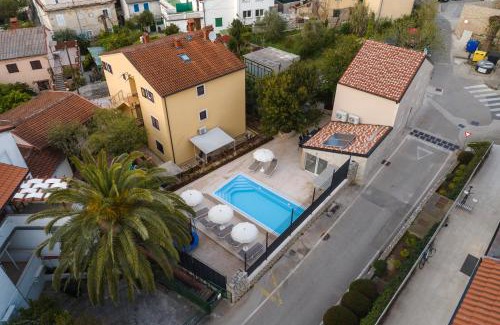 Cove Murtar House | Casa Allegra