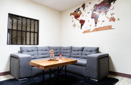 Arandas House | Casa-Alojamiento Tierra Roja zona centro