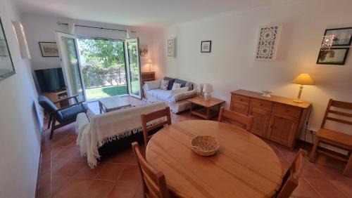 Tavira House | Casa Amarela