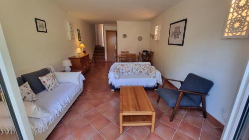 Tavira House | Casa Amarela