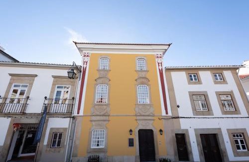 Castelo de Vide House | Casa Amarela TH & National Monument