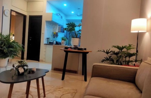 Bandra West Condo | CASA AMORA - Stylish, Luxe 2bdrm/3bath luxury home