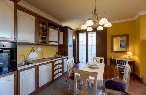 Sferracavallo Apartment | Casa Angolo delle Rose