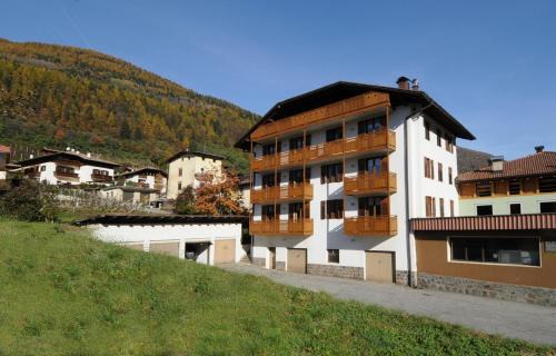 Croviana Apartment | Casa Anselmi