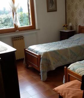 Chianciano Terme Apartment | Casa Aralia con giardino