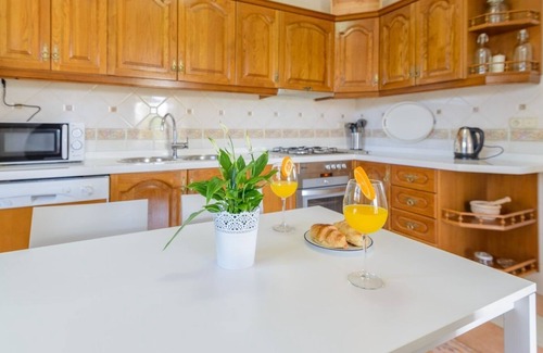 Antequera Villa | Casa Aranda Villanueva de la Concepción by Ruralidays
