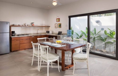 San Francisco House | Casa Arena: House with Private Pool, Terrace & Partial Ocean View