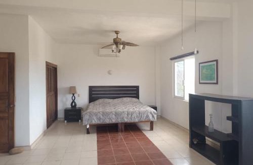 Mayto House | Casa Arias