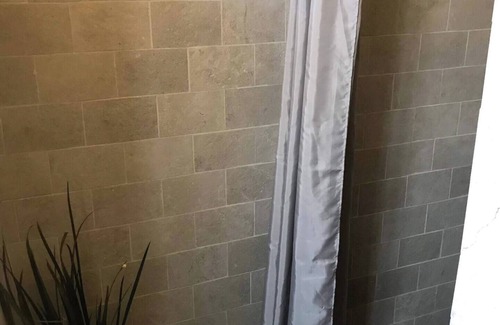 Americana Bed & Breakfast | Casa Arrayán 3 Private Room/Private Bathroom