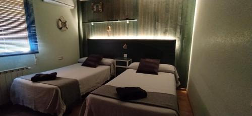 Biar House | Casa Axier Chalet con encanto, piscina privada, calefacción y chimenea